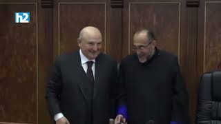 Վերջը իրար կողք նստանք. լավ-լավ բաներ ասա՛. Վարդան Ղուկասյանը՝ Շիրակի թեմի առաջնորդին։ Լրաբեր