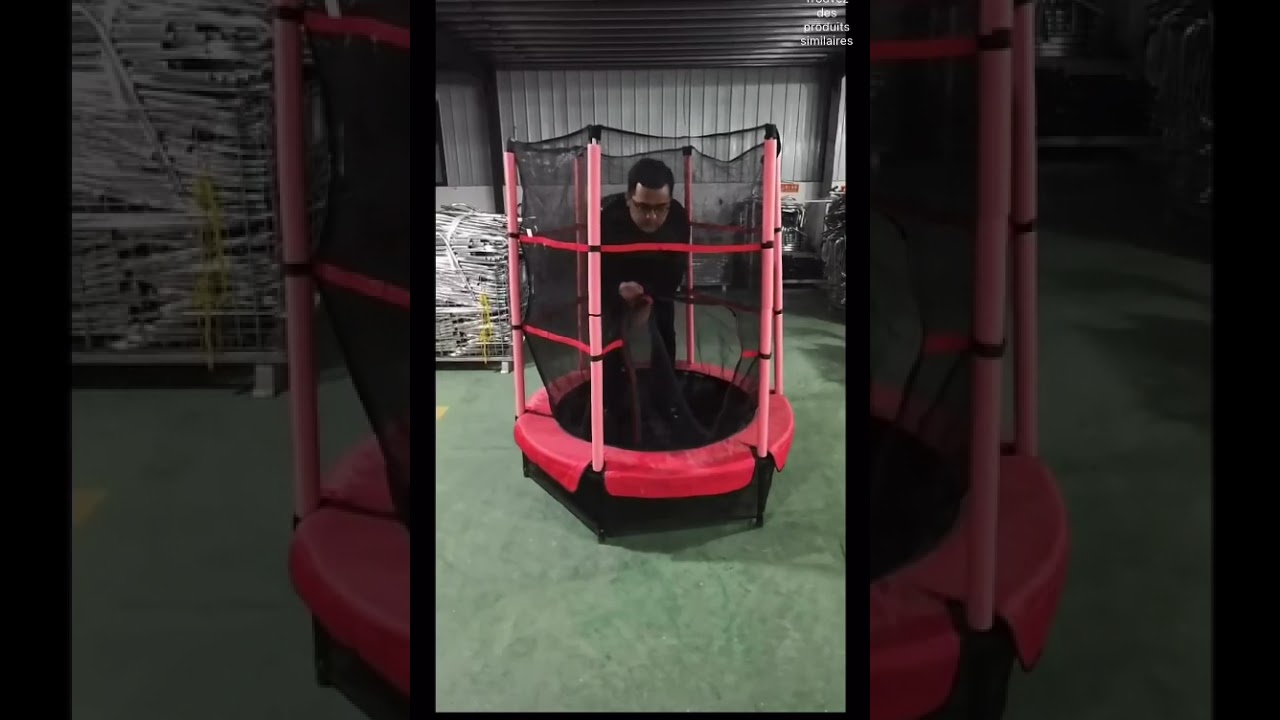 Trampoline enfants 140cm diamètre – Filet de sécurité 360° video thumbnail