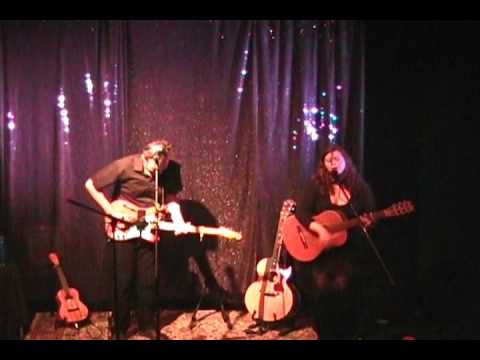 I Heart Rock - Lindsay Robertson at The Beaumont Vancouver Feat. Reid Jamieson