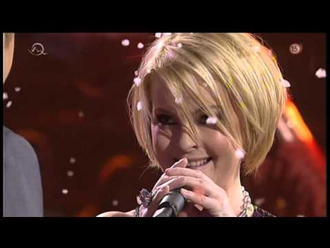 Iveta Bartošová & Denis Lacho - Konto štěstí ( Supersilvester ) 2009