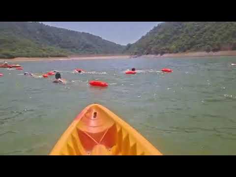 ESCUELA DE GUARDAVIDAS NADANDO EN EL CADILLAL , TUCUMAN