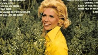 Dinah Shore- Country Feelin' (Little Green Apples)