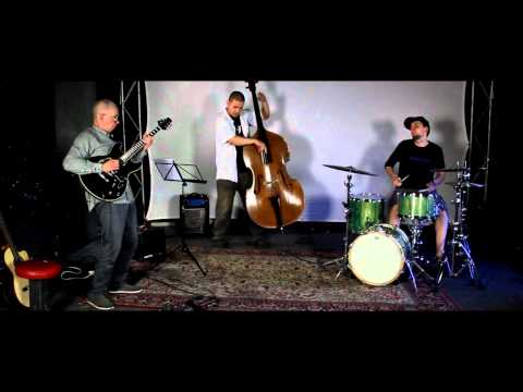 Milos Zeleznak Trio - 04