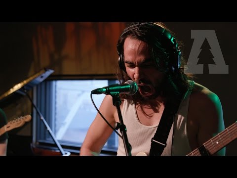 Microwave - Vomit | Audiotree Live
