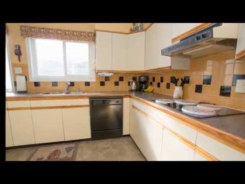 8653 155 St Surrey BC Crystal Walshe RE/MAX Westcoast