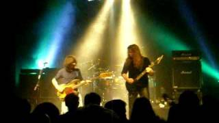 Budgie "In For The Kill / Crash Course In Brain Surgery" Pontypridd 160410 2010