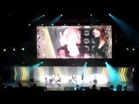 120520 SMTOWN LIVE 2012 ANAHEIM - SNSD - The Boys