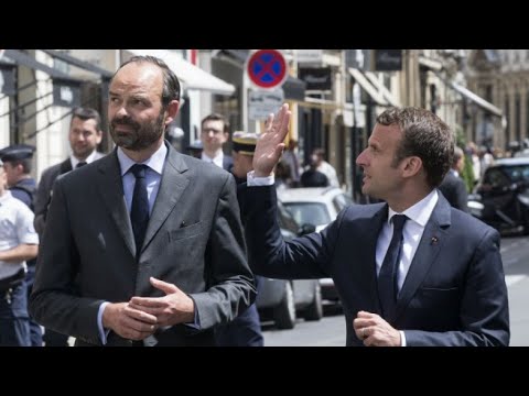 الرئيس الفرنسي يعلن تشكيل الحكومة الجديدة