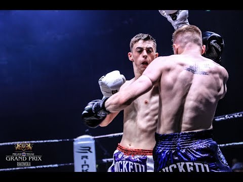 FULL FIGHT Joe Le Maire v Evan Jays - MTGP : BATTLE OF BRITAIN