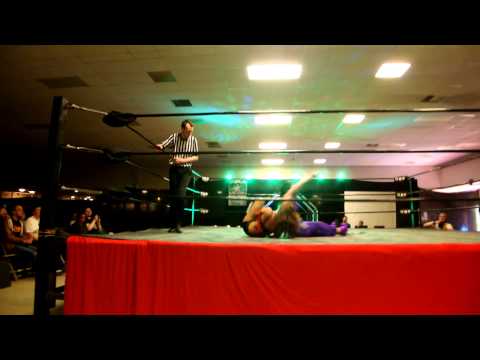 EVE: Emi Sakura - Twisting Moonsault vs Shanna (1080p HD)