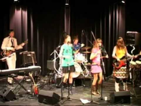 van Dijck Band - Waktu Hujan Sore - sore