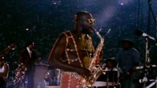 ISAAC HAYES - SOULSVILLE. LIVE FILMED PERFORMANCE 1972
