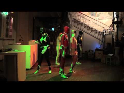 NINETIES live your live like a ravemachine