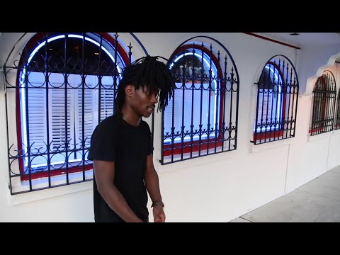 Vine R3 - Chronic (Official Video) 7Z