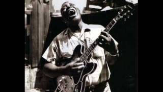 Howlin' Wolf - Moaning at Midnight