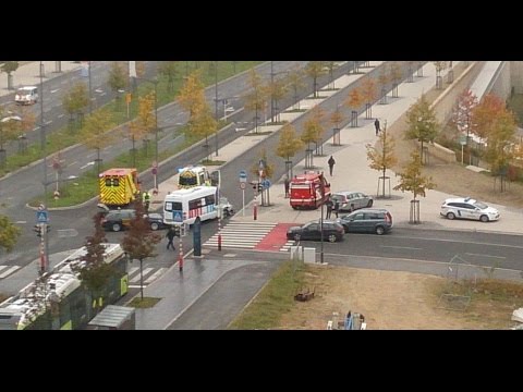 Time lapse of car accident Kirchberg Luxembourg 22 10 2015