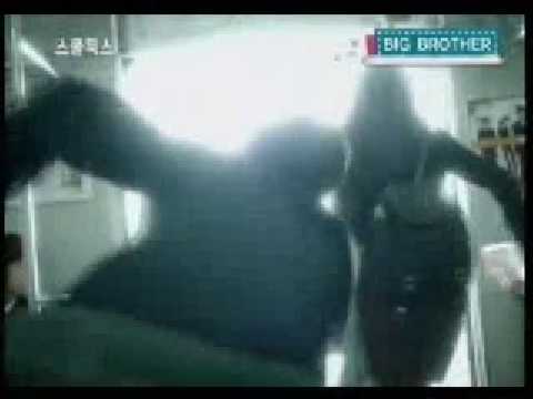 스쿨룩스 유니폼 광고 (이주연 출연)