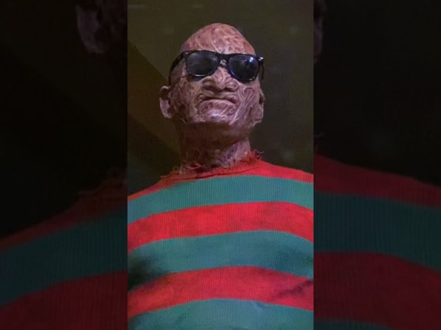 Vídeo relacionado con Funidelia Jersey Oficial de Freddy Krueger - Pesadilla en ELM Street para Hombre - Traje para Adultos para Fiestas, Carnaval y Halloween - Talla S