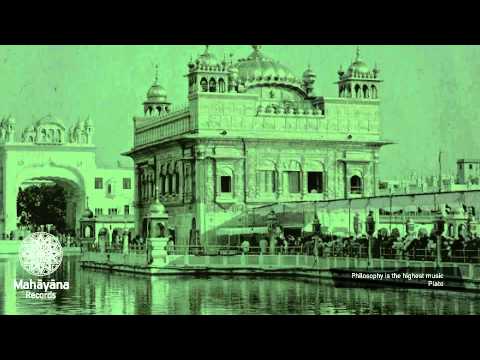 ALFREDO MANFREDA & DUMMING DUM feat. Urzula Amen "Amplifier"