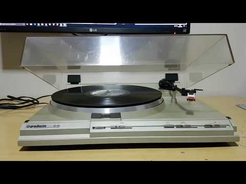 Toca Disco Direct Drive Semi-Auto Turntable D-20