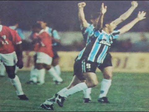 Internacional 0 x 1 Grêmio - SUPER HIGHLIGHTS - Brazilian Championship 1995 - Commentary: Paulo B...