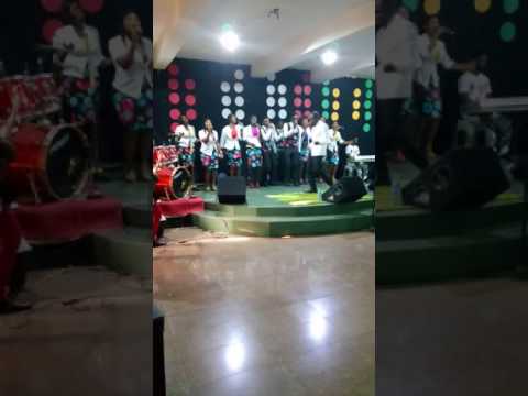 Ko s'agbara Worship Medley - The Treasured Family