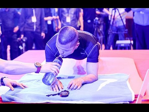 Chinese Man Sets New Plank Record - 08:01:01