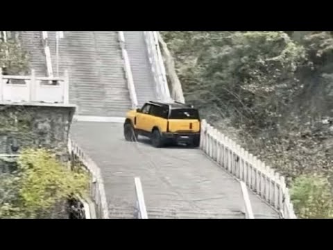 Why The Chinese Range Rover (Chery Fulwin X3L) Dragon Challenge Failed