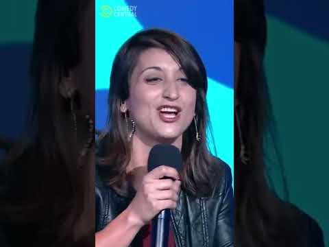 El Típico Gilipollas que dice "Vive El Presente" | Susi Caramelo | Comedy Central España