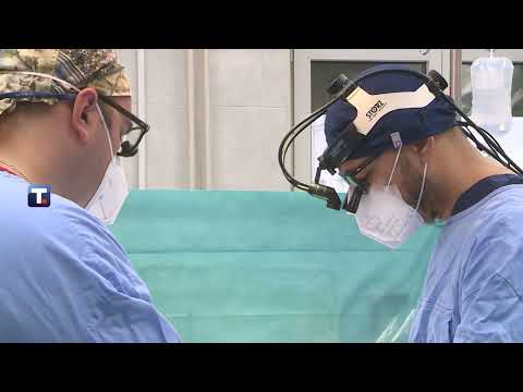 U UKCS 100. OPERACIJA UGRADNJE BAJPASA NA KUCAJUĆEM SRCU