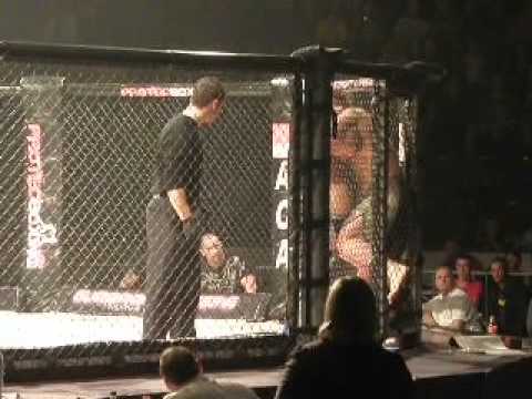 Andy Wilson (wossobama) Vs Mickey Madden, Braehead Arena. MMA fight