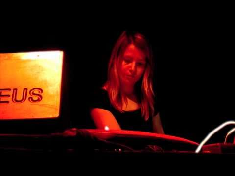 Clara Moto / Mimu Workshop Infiné 2010 @ la carrière de Normandoux