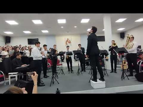 MARE-I DOMNUL NOSTRU....