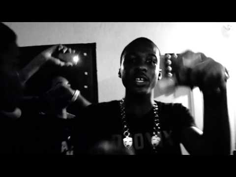 Djonix - Put It Down Freestyle  ( BullPicture )