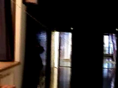 Alexander Vovk - Draamanpoikanen kolmelle nenälle