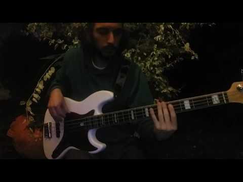 Pino Palladino Style Riff (Scott's bass lessons)