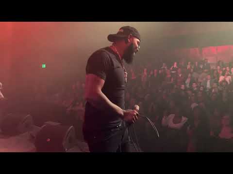 SEAN PAUL SCHARCHA TOUR FT MARIO CHEEF