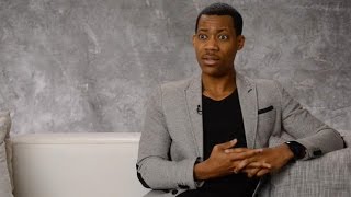 Criminal Minds : Beyond Borders' Tyler James Williams Wants to Have a "Genius-Off" with Reid