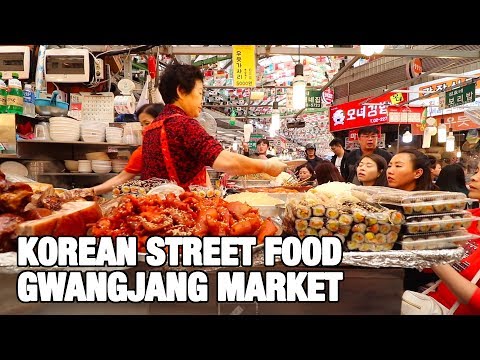 KOREAN STREET FOOD - Gwangjang Market in Seoul | Best Korean Street Food dishes