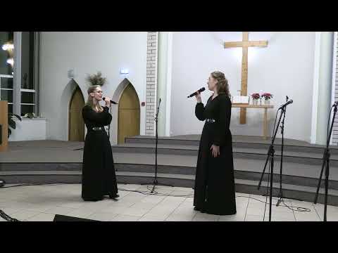 Annabret Albert ja Linde Leetberg- "Kid a Christmas" Calum Scott/Christina Perri