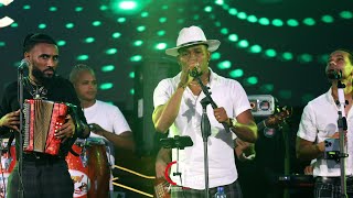 Video La Malamaña de La Super Mini Banda