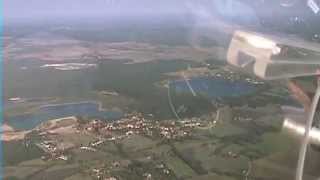 preview picture of video 'Ein Segelflug übers Lausitzer Seenland mit Blick über die gesamte Seenkette.'