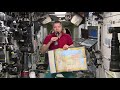 Олег Кононенко поздравляет с Днем космонавтики с борта МКС