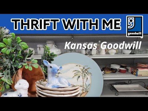 Somebody Else Loved It Too! Goodwill Thrift With Me! Vintage Home Decor! Styling My Finds! 
