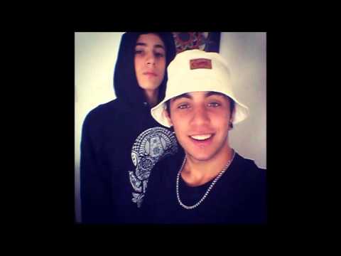 Racer and Simmer - HIP HOP IS MY LIFE .