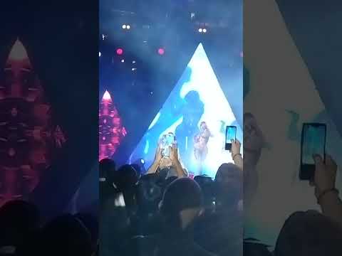 Milky Vinyl - Shackles (Praise You)Jordan Magro x Denali