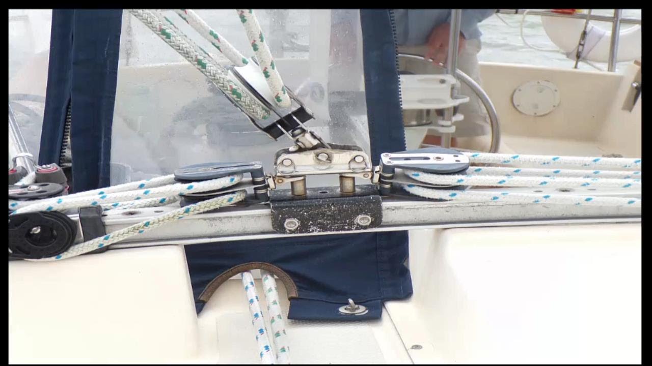 Mainsail Traveler Adjustments