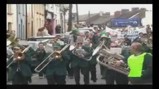preview picture of video 'Arklow Shipping Silver Band St  Patricks Day 2005'