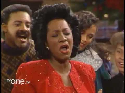 Patti LaBelle sings on A Differend World, Christmas special