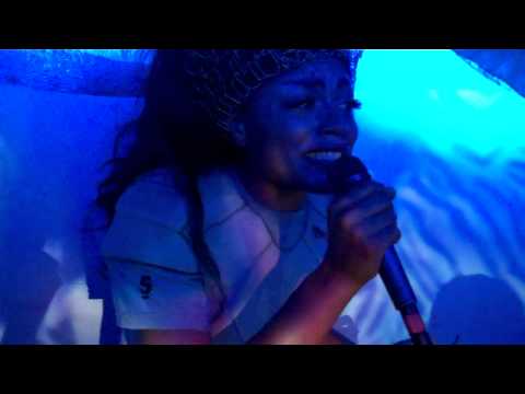 YO SOY LA MALUCA MALA.